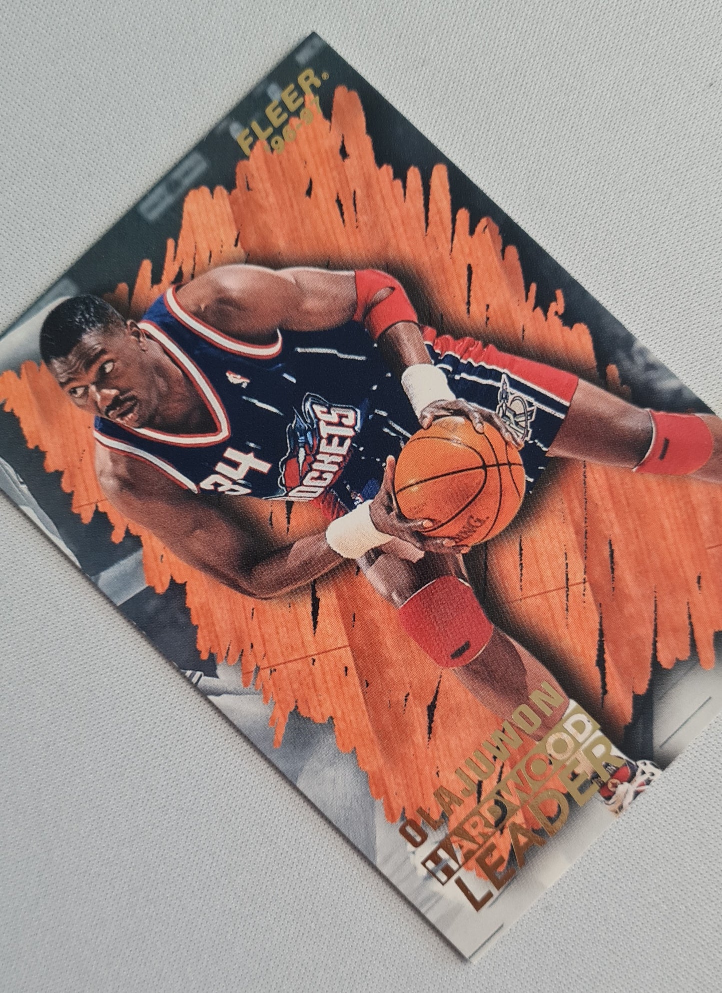 Hakeem Olajuwan - 1996 Fleer/SKYBOX NBA Basketball Houston Rockets #129 - Hardwood Leader