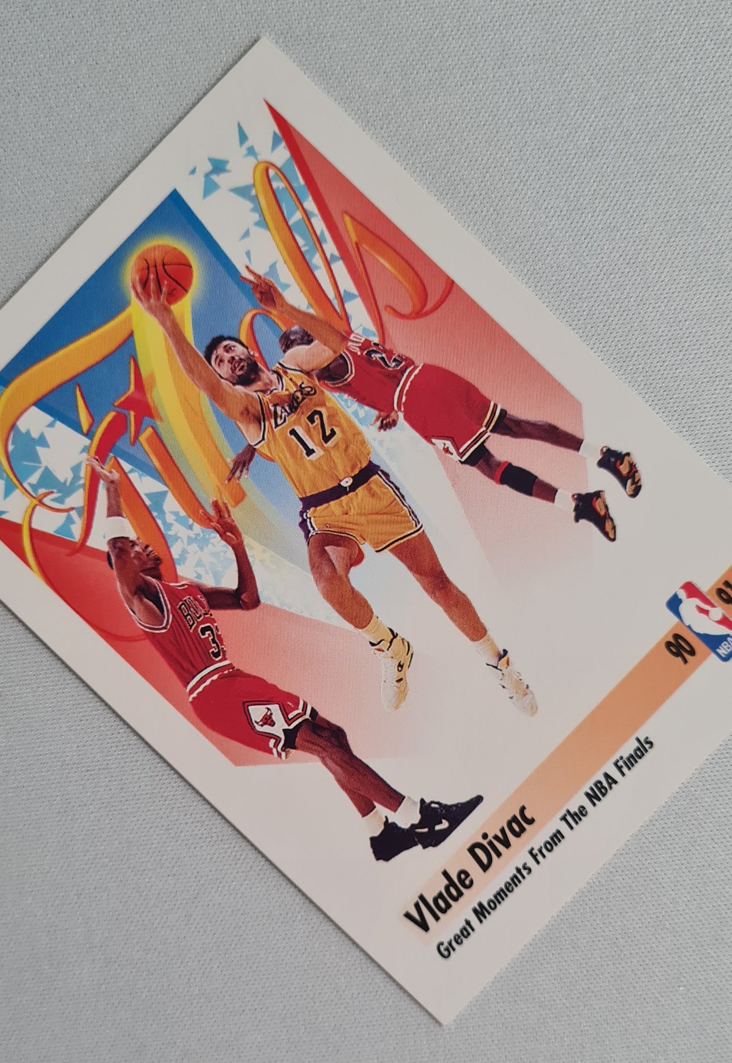Vlade Divac - 1991 Skybox NBA "Great Moments from the NBA Finals" #335 featuring Jordan/Pippen