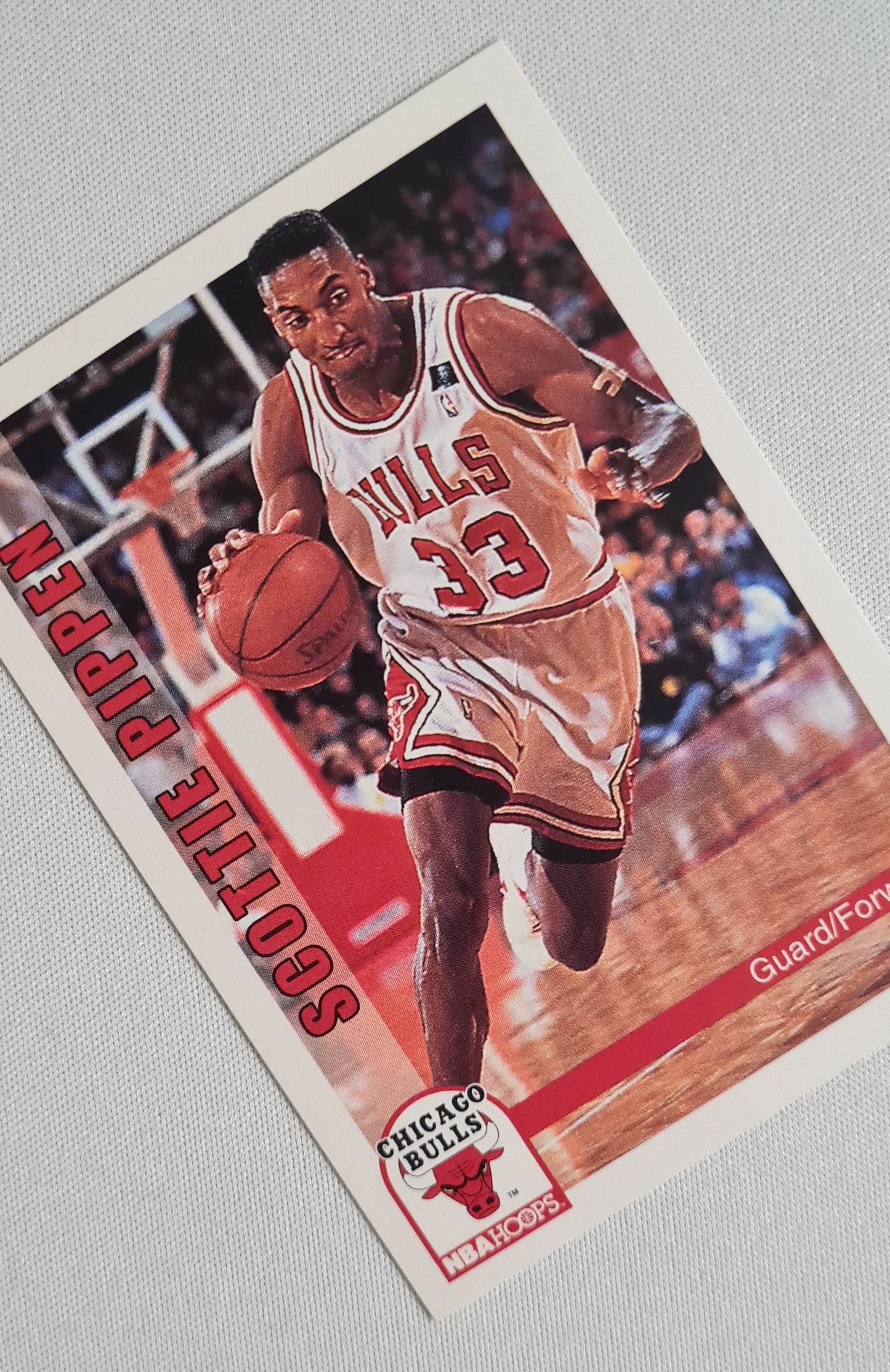 Scottie Pippen - 1992 SkyBox NBA Hoops #34