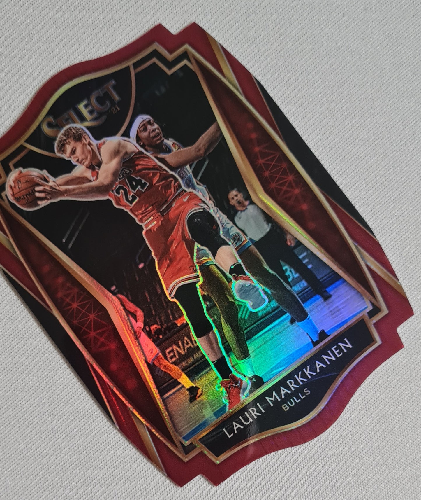 Lauri Markkanen - 2021 Panini Prizm #162 Chicago Bulls - Die-Cut Prizm /175