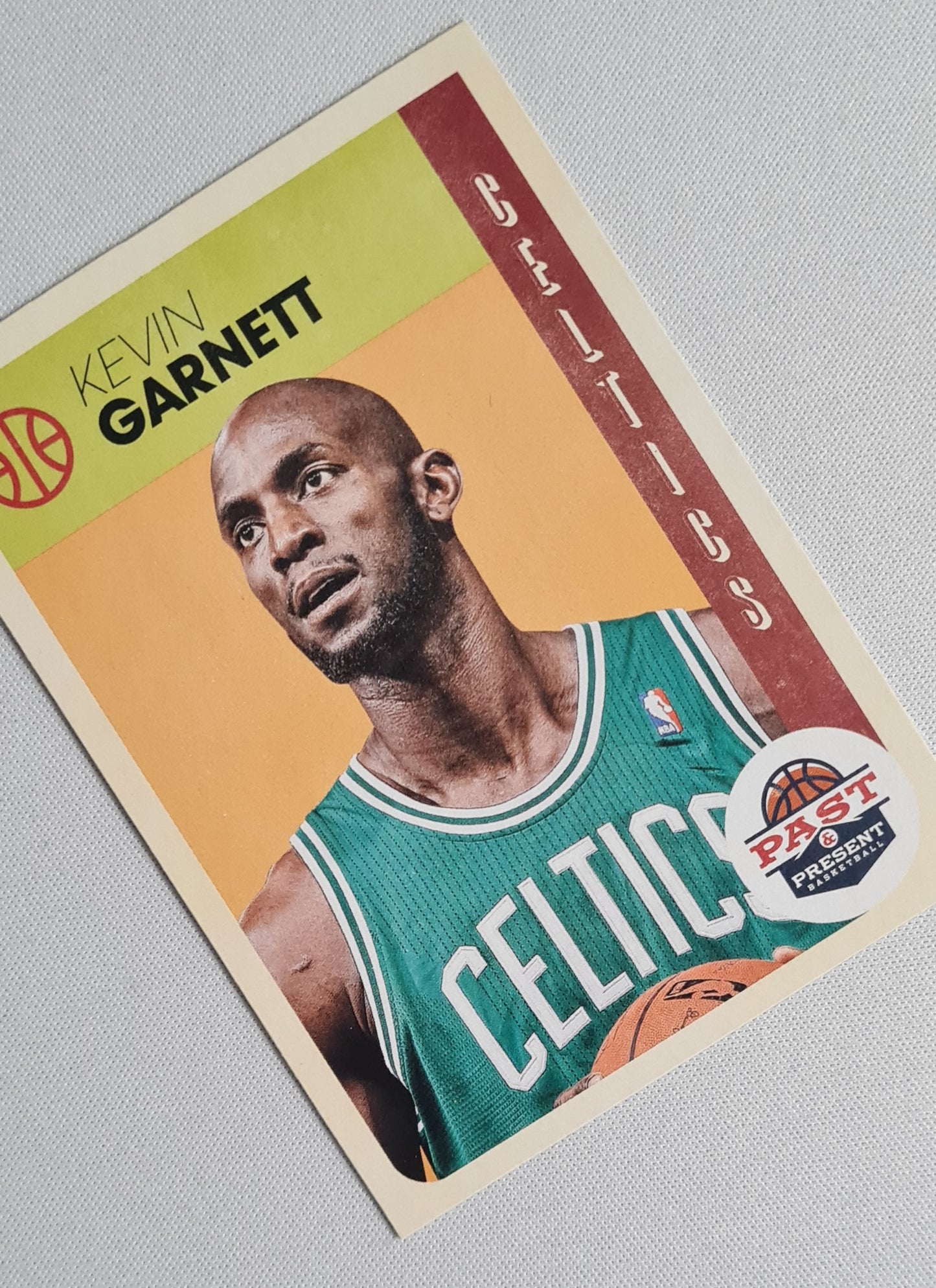 Kevin Garnett - 2012-13 Past and Present Basketball (Life time NBA Totals) NBA Celtics #18