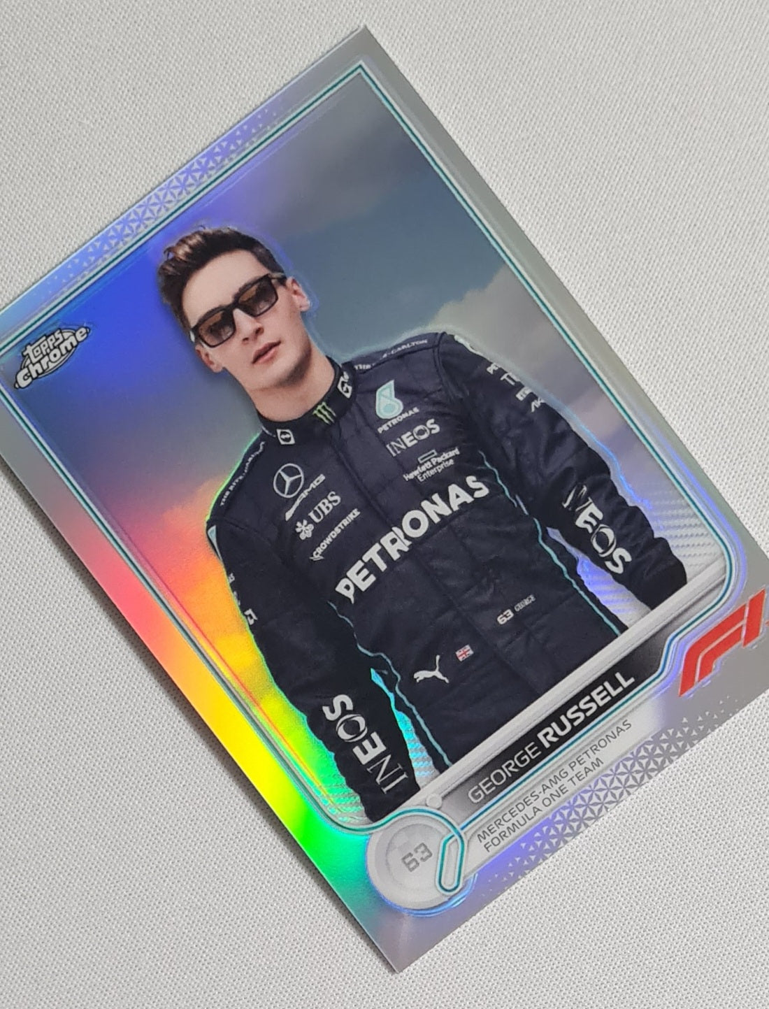 George Russell - 2022 Topps Chrome Mercedes AMG Refractor #20