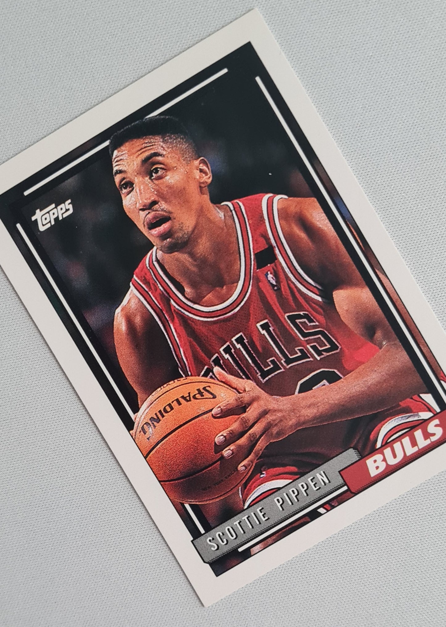 Scottie Pippen - 1993 Topps NBA Chicago Bulls #389