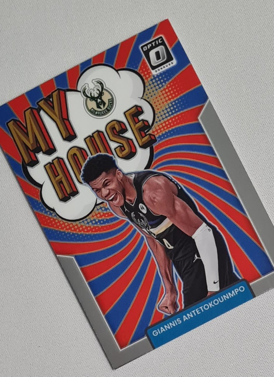 Giannis Antetokounmpo - 2021/22 Panini Donruss Optics Basketball MY HOUSE Milwaukee Bucks #4