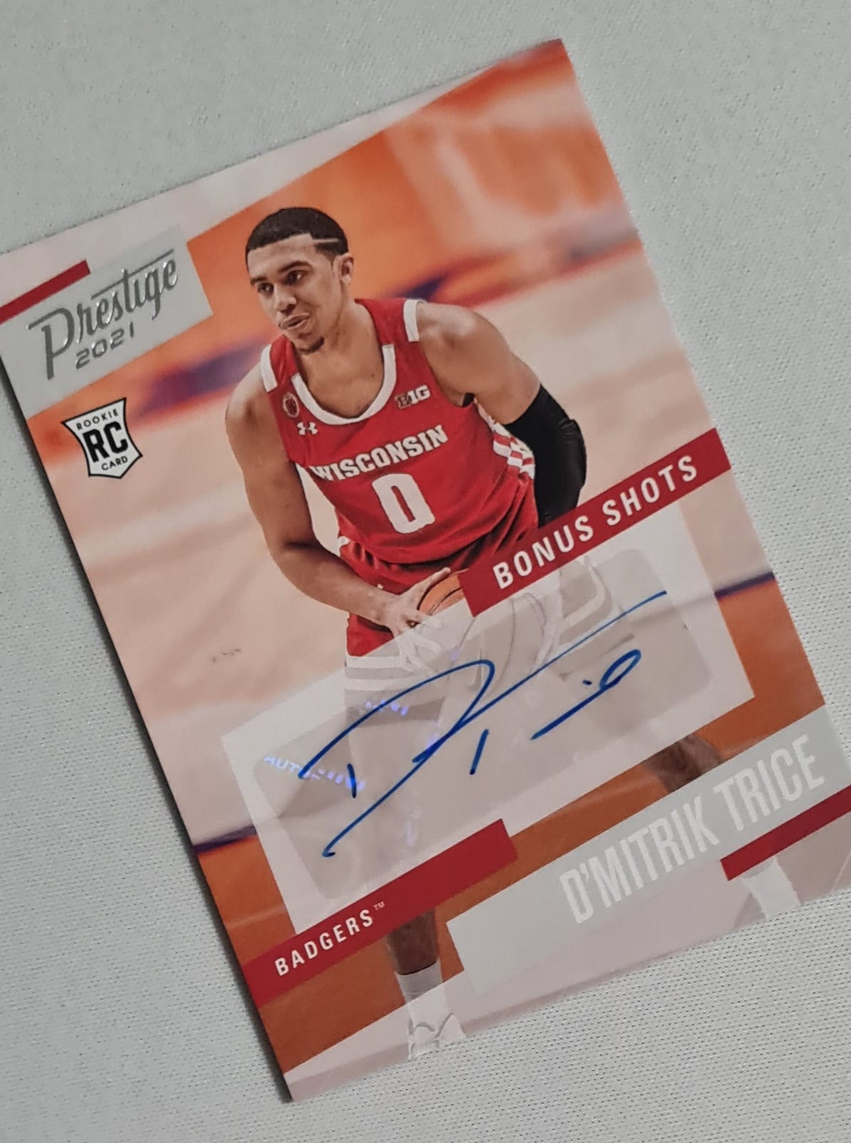D'Mitrik Trice - 2021 Panini Chronicles Prestige Draft Picks - Bonus Shot - Badgers #PBDMT (RC) /Auto
