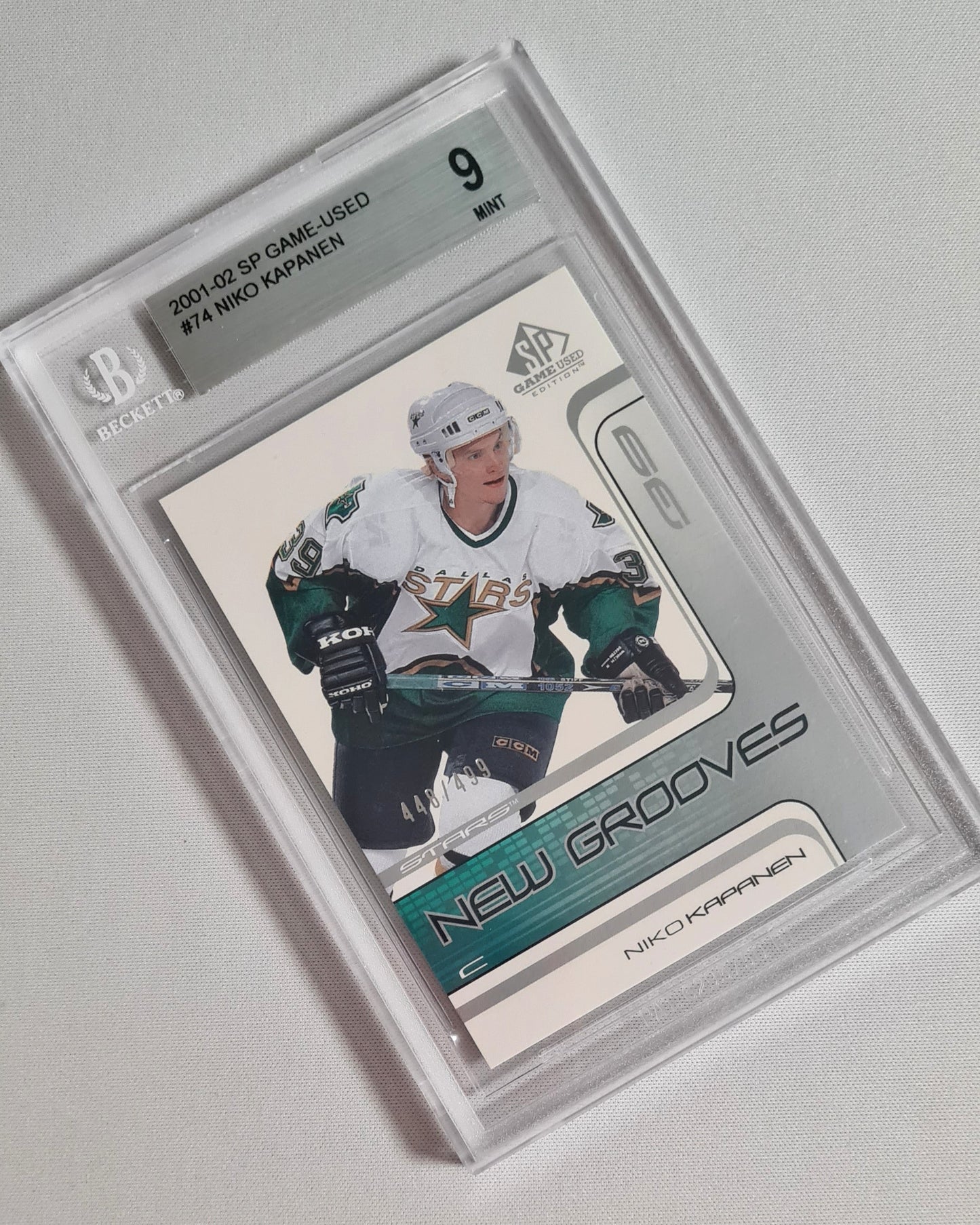 Niko Kapanen - 2001/02 Upper Deck NHL Dallas Stars New Grooves #74 /499 Beckett 9 Mint SP