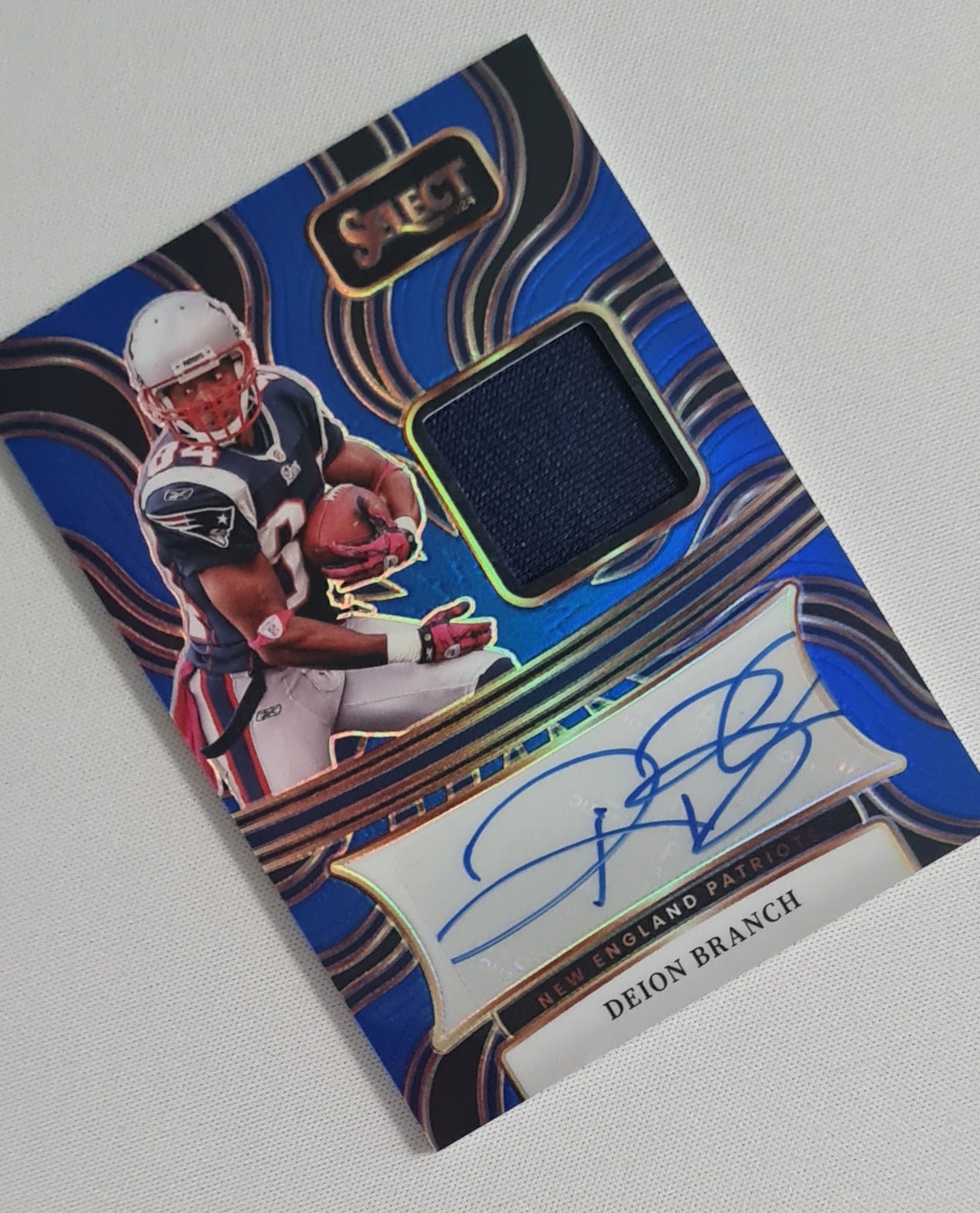 Deion Branch - 2024 Panini Select Football NFL Patriots - Siganture Memorabilia #SM-DBH /Patch / Auto /75