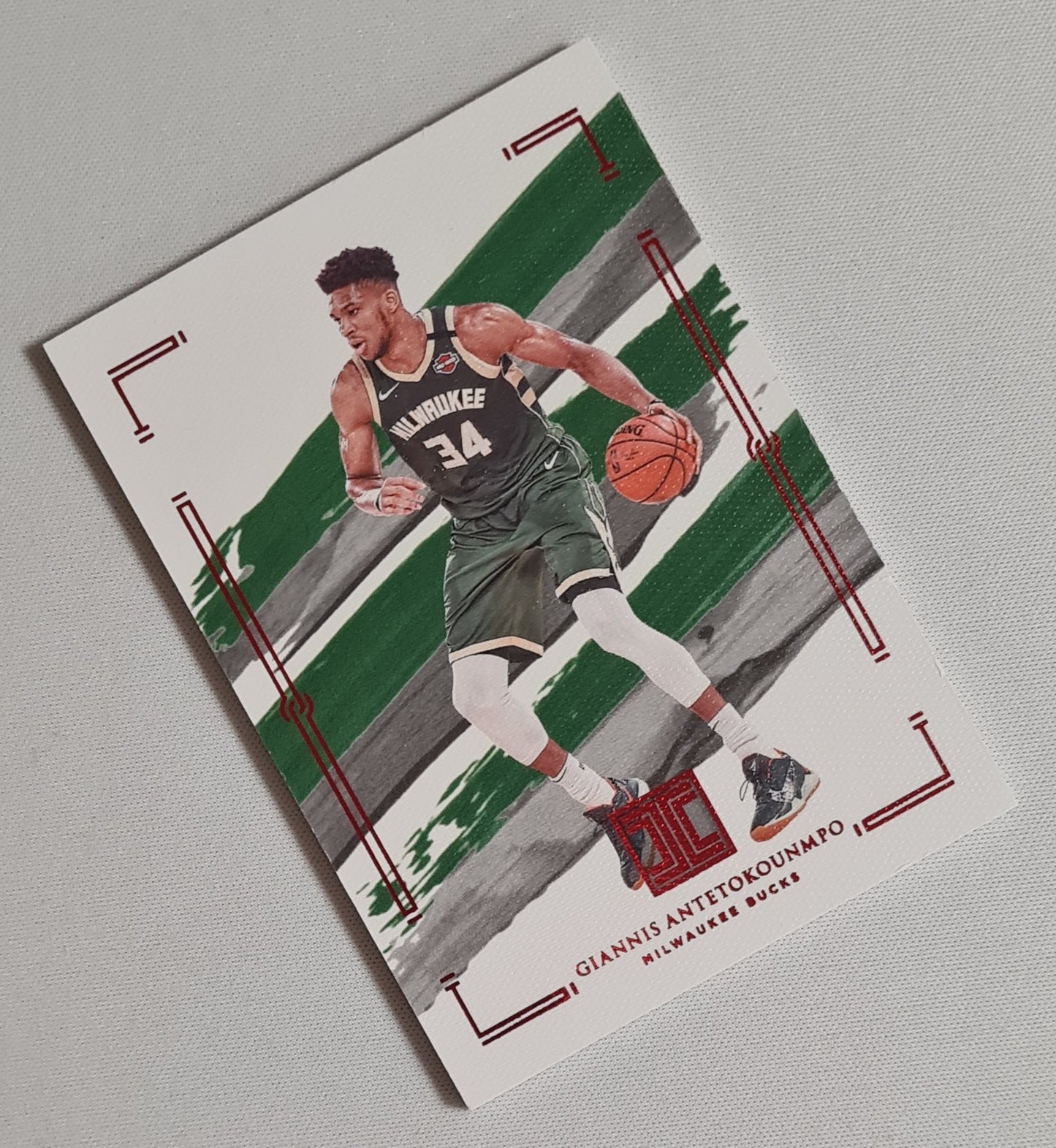 Giannis Antetokounmpo - 2020/21 Panini Impeccable Basketball NBA Milwaukee Bucks #10 Red base