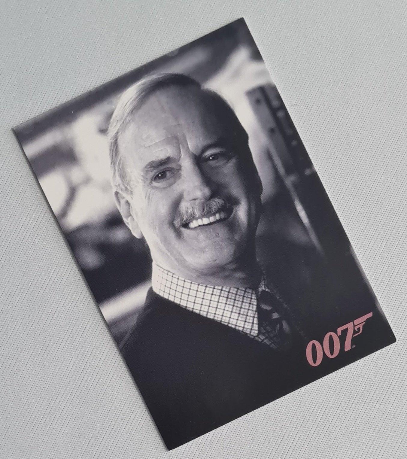 Q - 1962-2008 Danjaq James Bond 007 - Die Another Day - (featuring: John Cleese as Q) #BA22