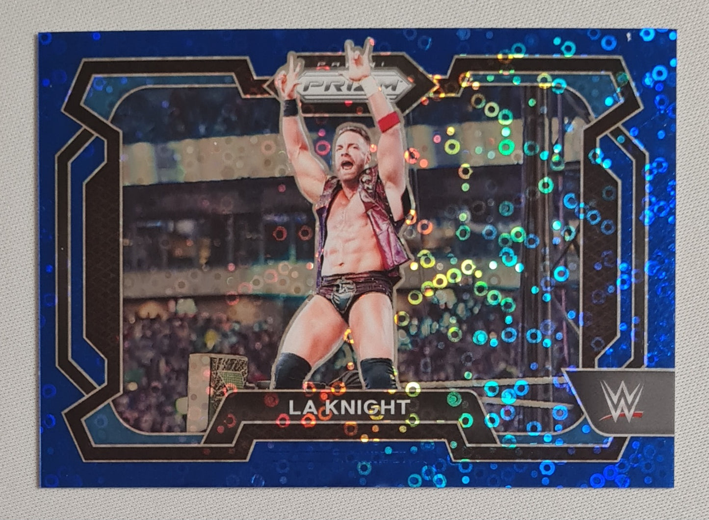 LA Knight - 2024 Panini Prizm WWE Wrestling Smack Down #23 Blue Disco /25