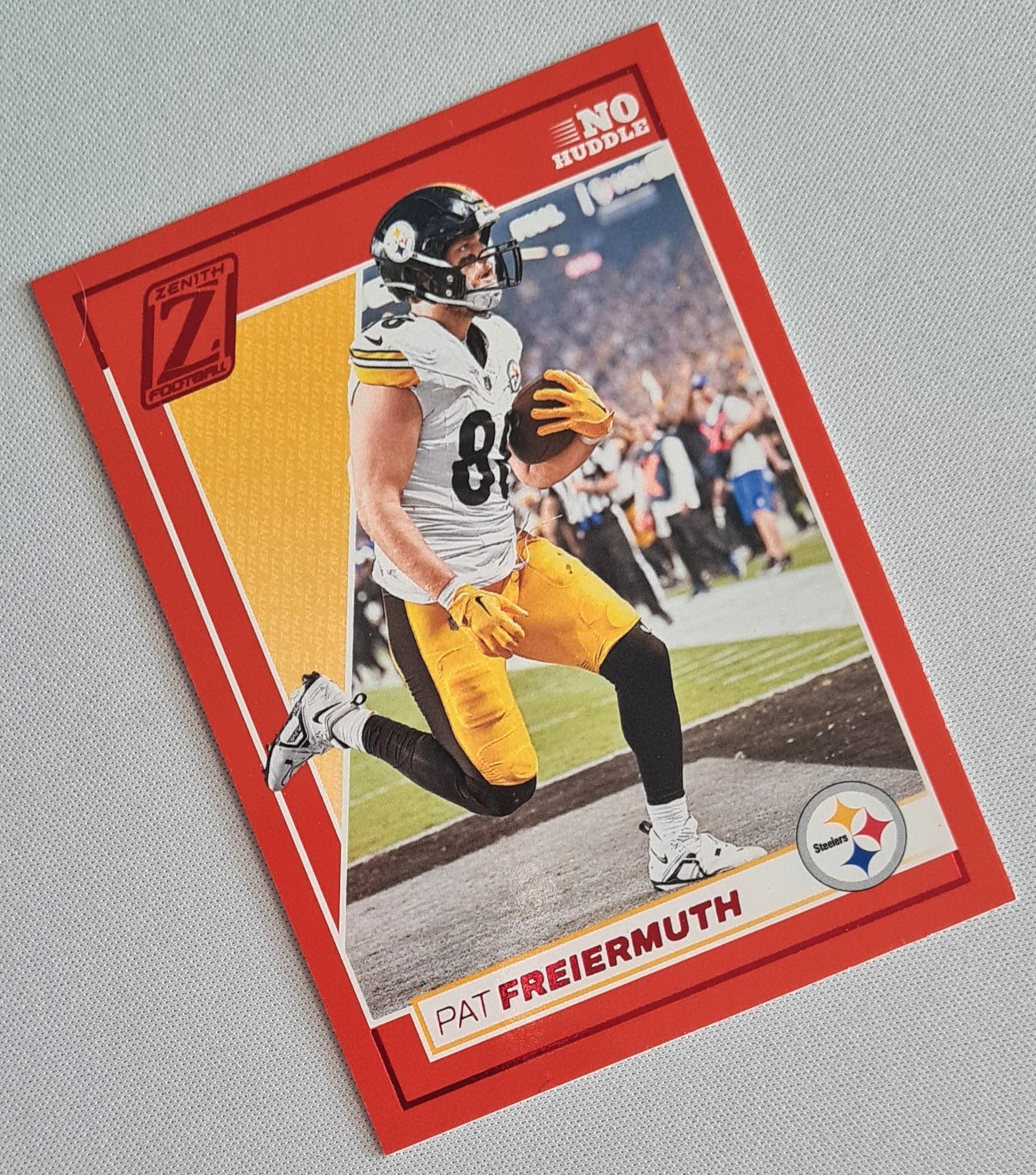 Pat Freiermuth - 2024 Panini Zenith Football NFL Steelers #84