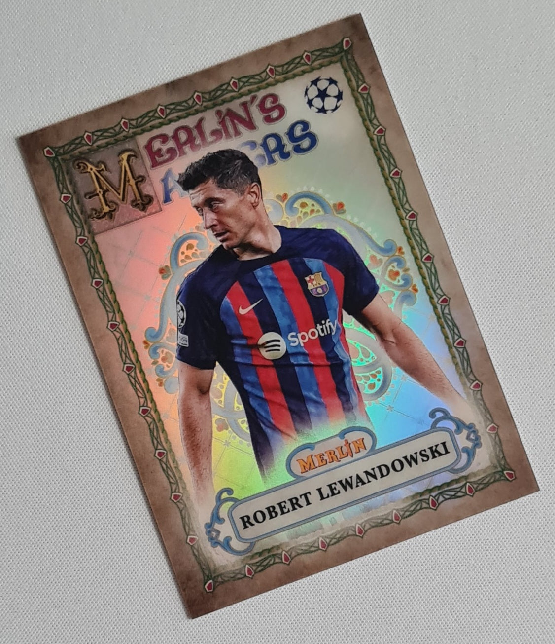 Robert Lewandowski - 2022/23 Topps Merlin UEFA Soccer Merlin's Masters #MM-3 FC Barcelona