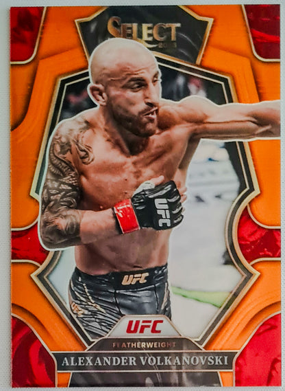 Alexander Volkanovski - 2023 Panini Select Orange Prizm /49