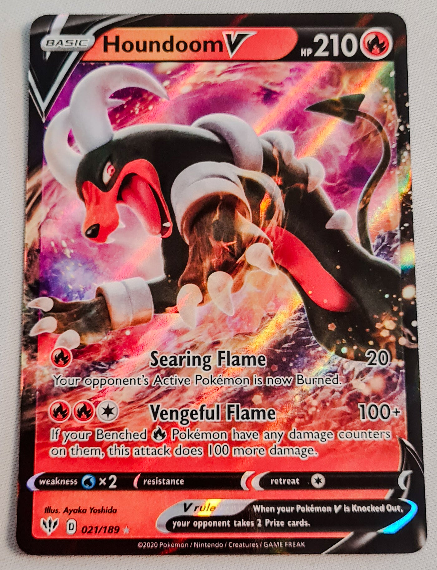 Houndoom V - 2021 Pokemon Nintendo Creatures Game Freak