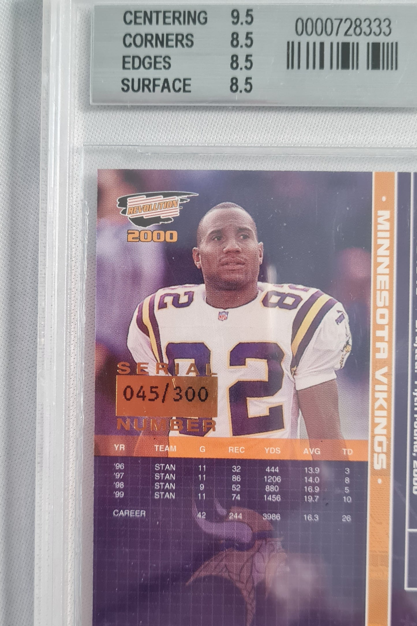 Troy Walters - 2000 Revolution #140 (RC) Beckett 8.5 - NFL Vikings