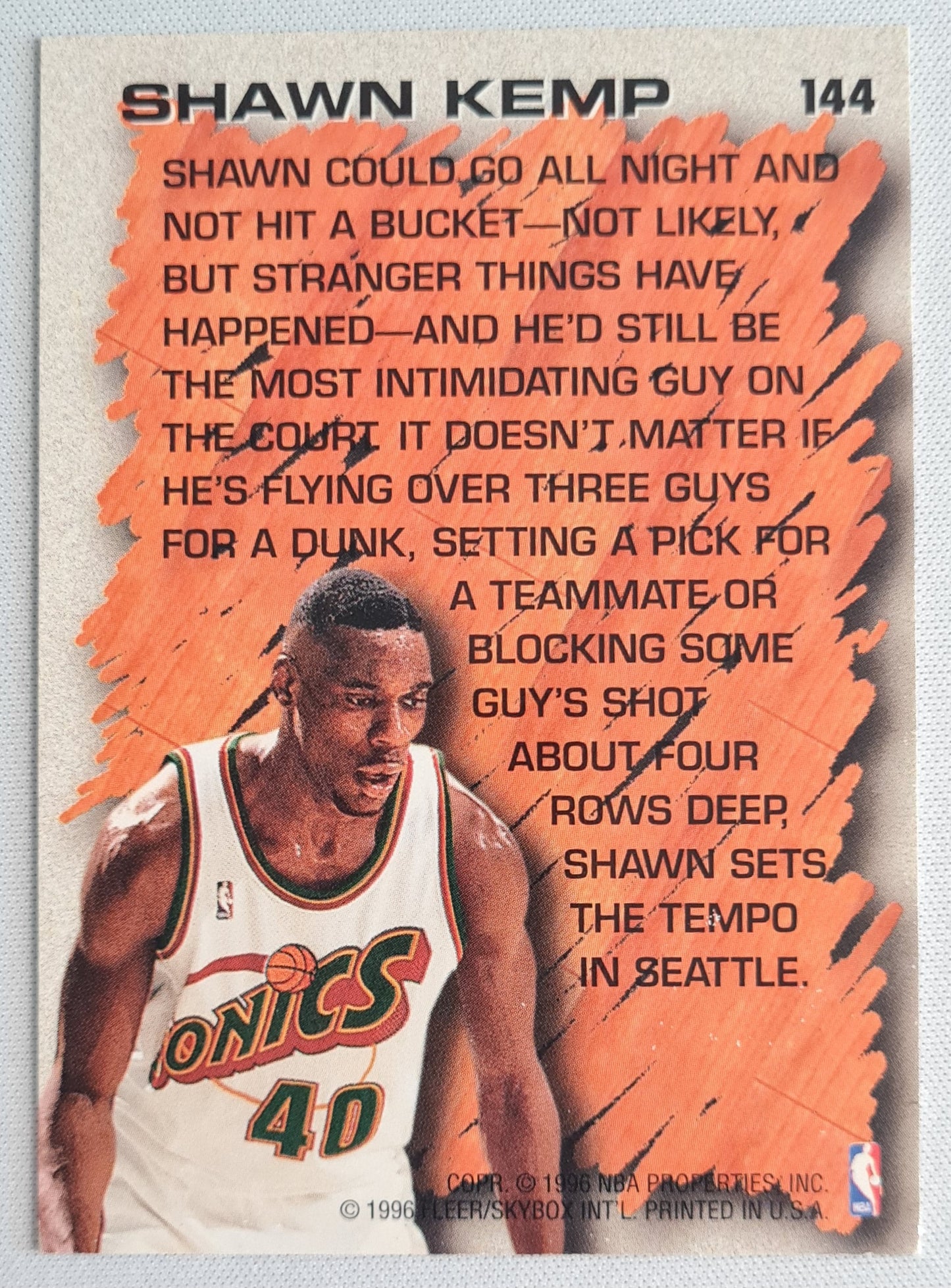 Shawn Kemp - 1996 Fleer/SKYBOX NBA Basketball Seattle "Super" Sonics #144 - Hardwood Leader