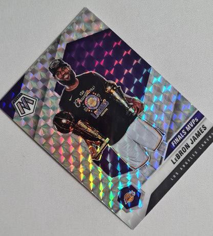 Lebron James - 2020 Panini Mosaic Basketball NBA L.A. Lakers #297 Reactive Purple prizm