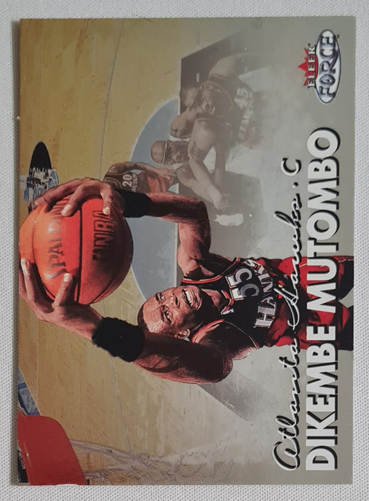 Dikembe Mutombo - 2000 Fleer/SkyBox #129 Fleer Force Atlanta Hawks