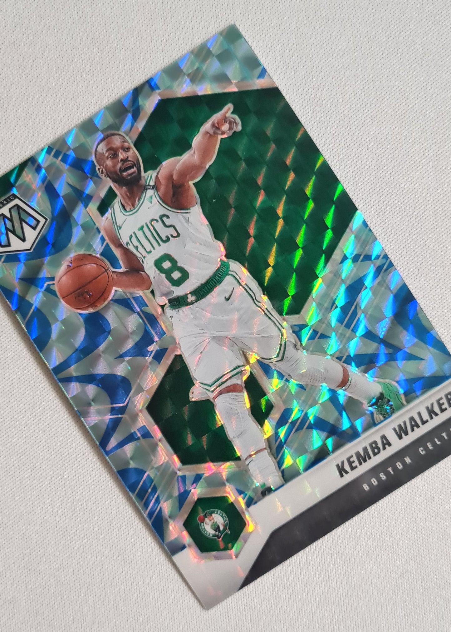 Kemba Walker - 2020/21 Panini Mosaic Basketball #98  Mosaic Genesis Prizm