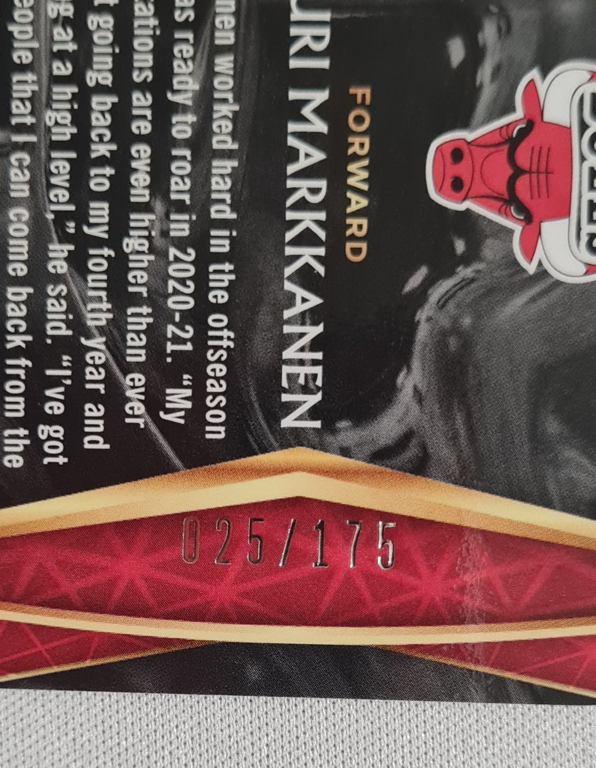 Lauri Markkanen - 2021 Panini Prizm #162 Chicago Bulls - Die-Cut Prizm /175