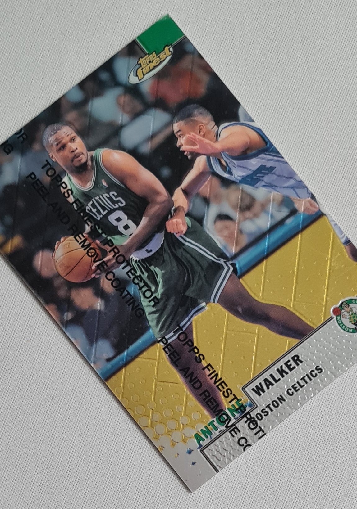 Antoine Walker - 1999 Topps Finest Sealed #90 Boston Celtics