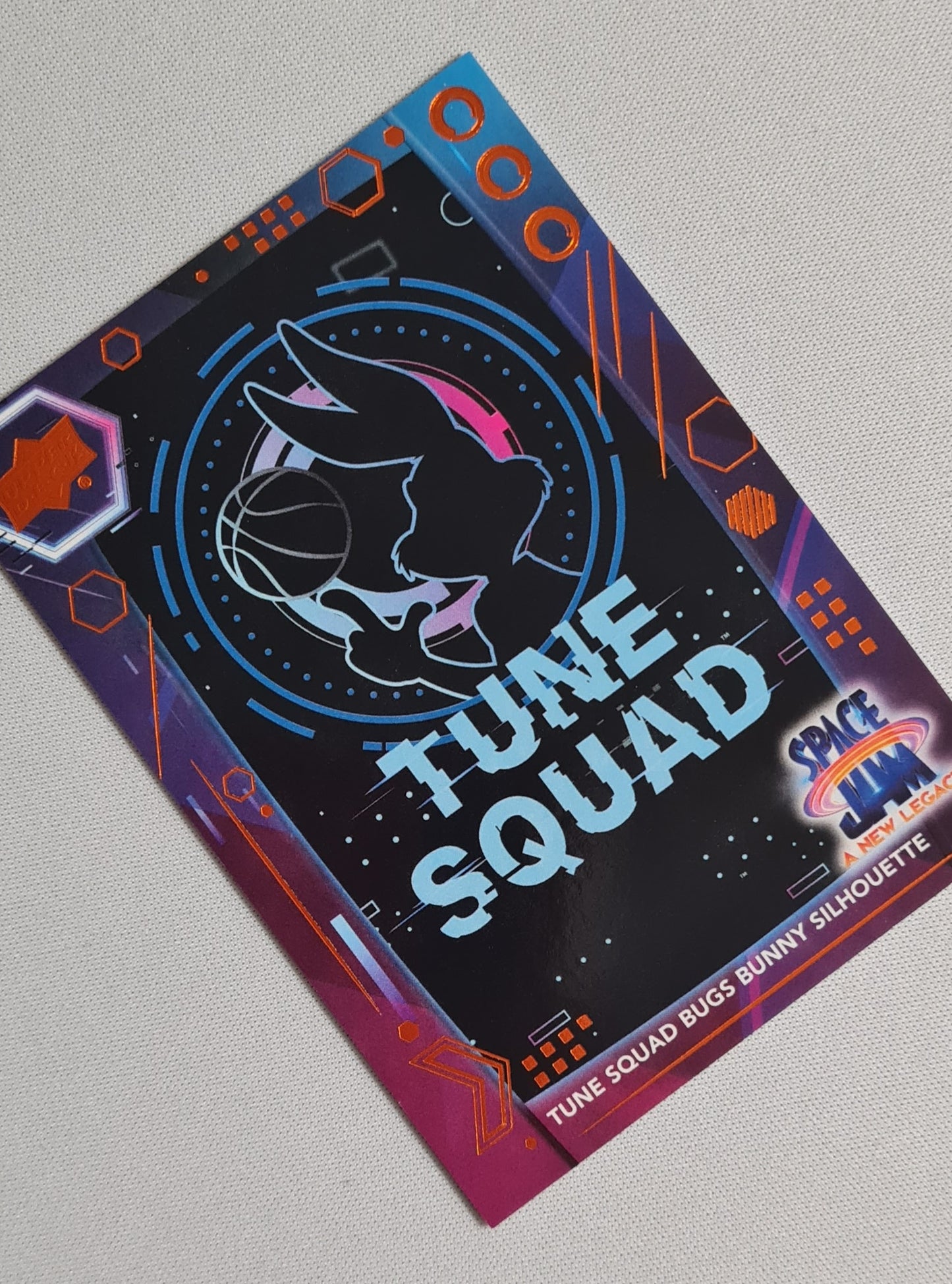 Bugs Bunny - 2022 Upper Deck - Space Jam: A New Legacy #31 Neon Orange