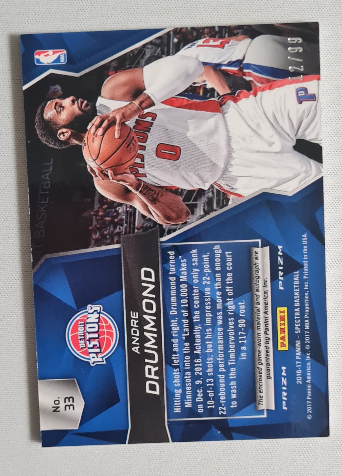 Andre Drummond - 2016-17 Panini Spectra In the Zone Memorabilia Neon Blue /99 Autograph