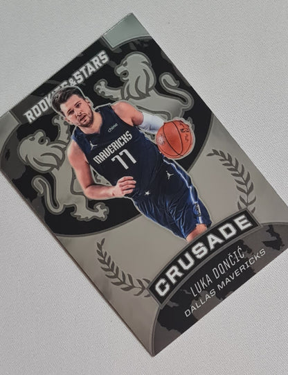 Luka Dončić - 2020/21 Panini #519 Crusade Rookie & Stars