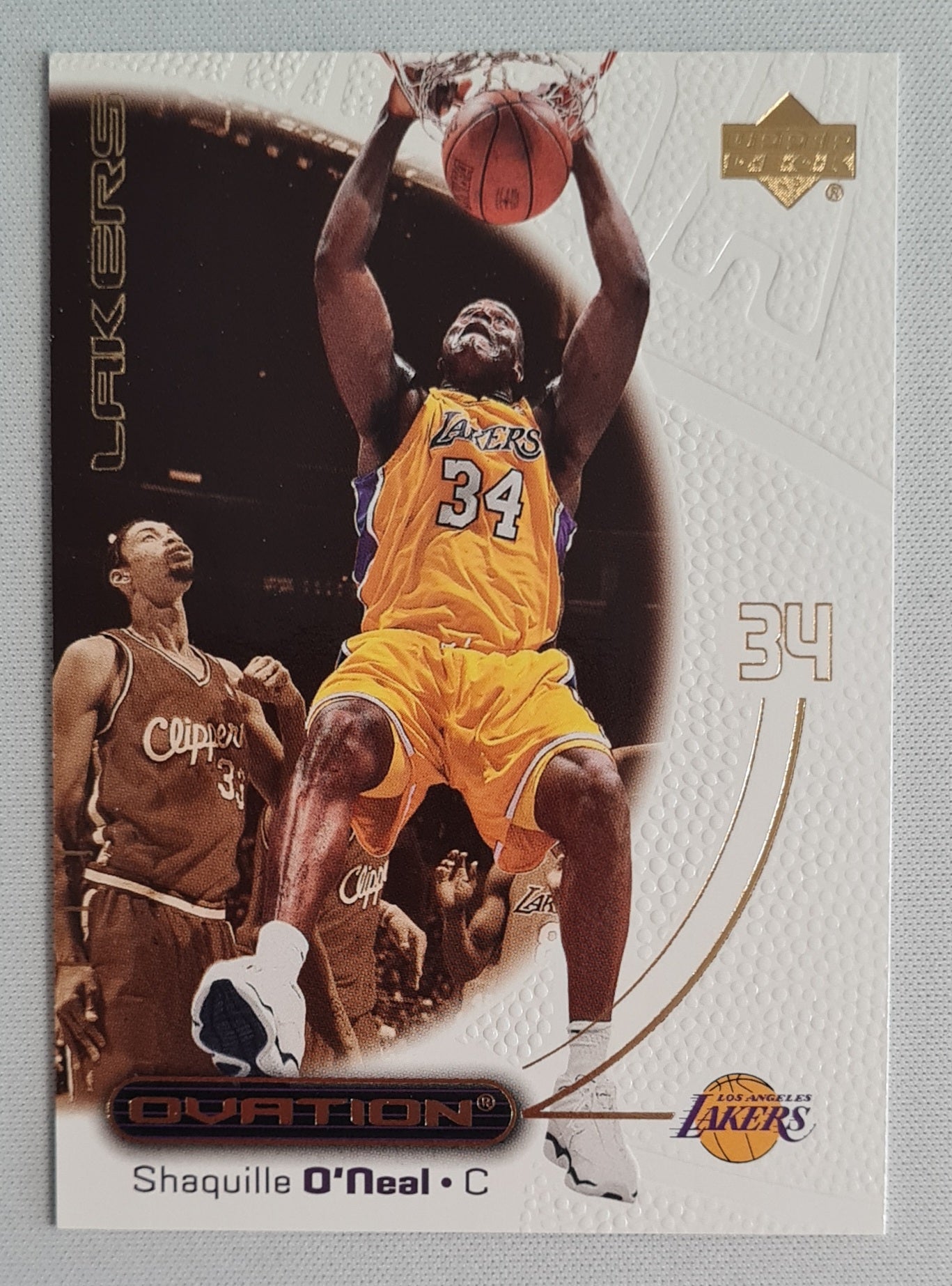 Shaquille O'Neal - 2000 Upper Deck Ovation - NBA L.A. Lakers Super Star #25