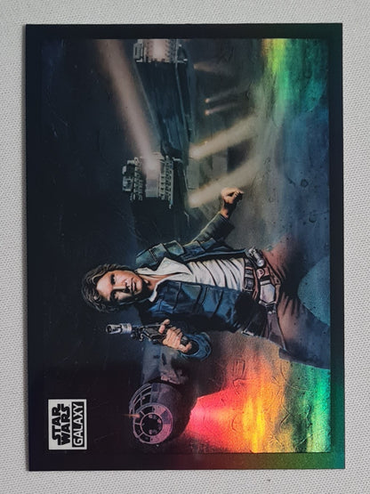 2022 Topps Star Wars Galaxy Solo Investigates #19 Refractor