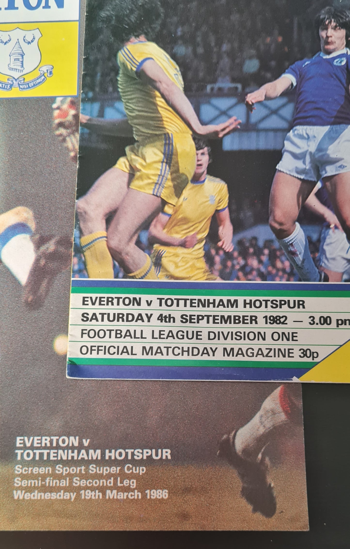 Soccer Everton Official Programme Lot of 2 - 1982 Everton vs Tottenham Football League division 1 (NEC)