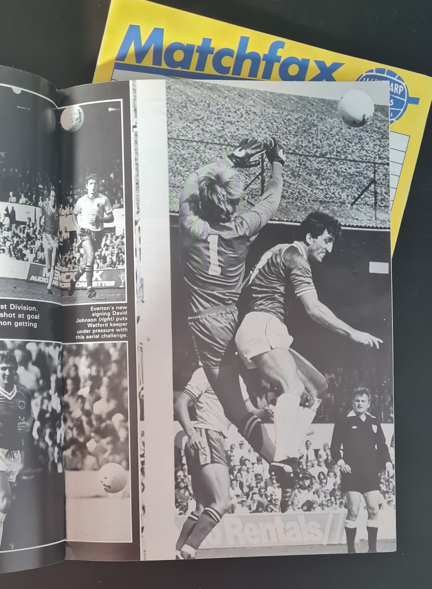 Soccer Everton Official Programme Lot of 2 - 1982 Everton vs Tottenham Football League division 1 (NEC)