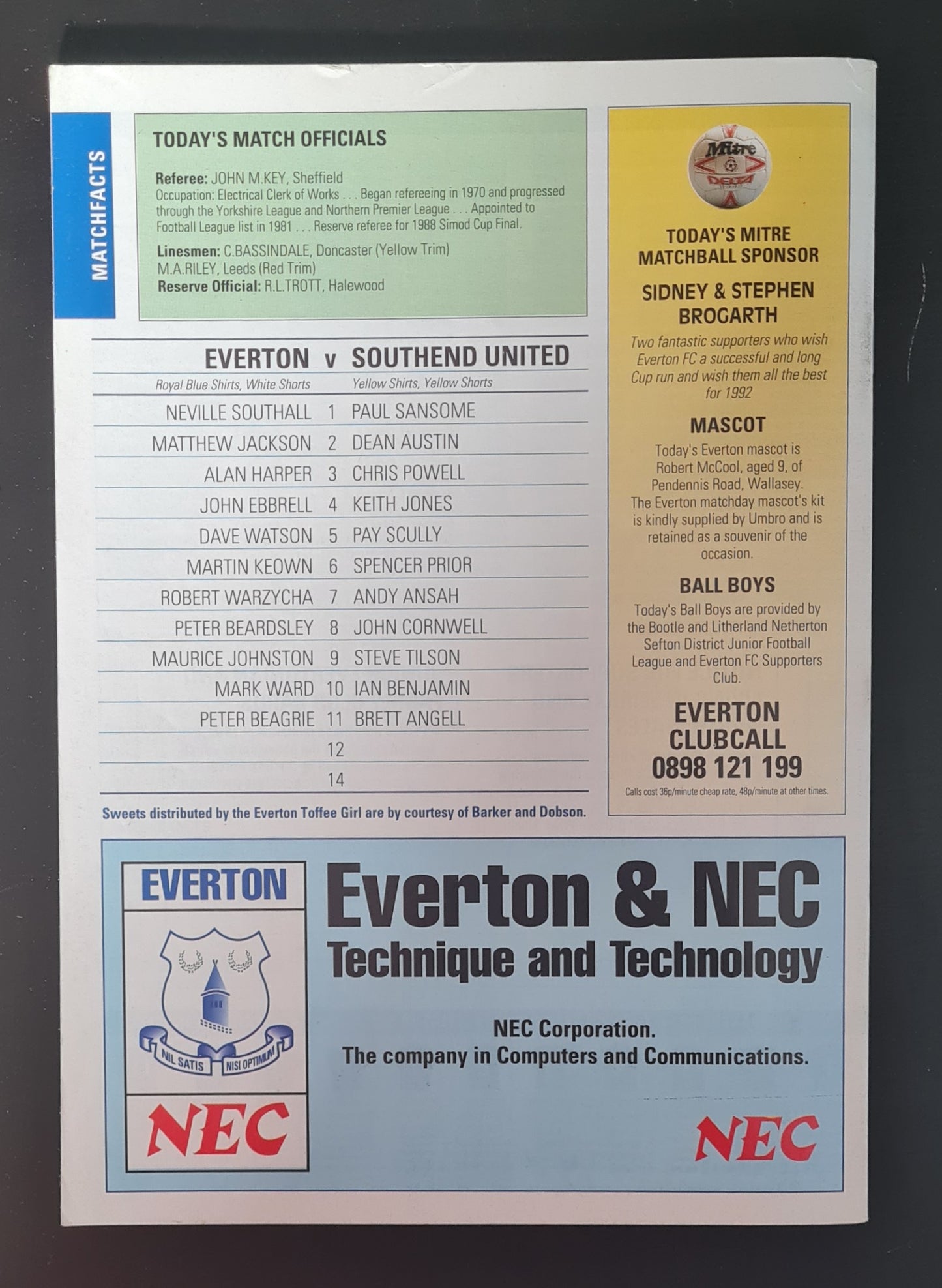 Soccer Everton Programme - 1992 Everton vs Southend United F.A. Cup Third Rounds 04 January