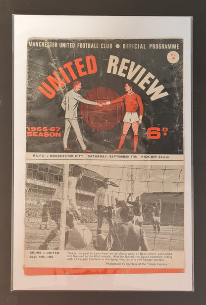 United Review Official Programme - 1966-67 Manchester United vs Manchester City 17 September