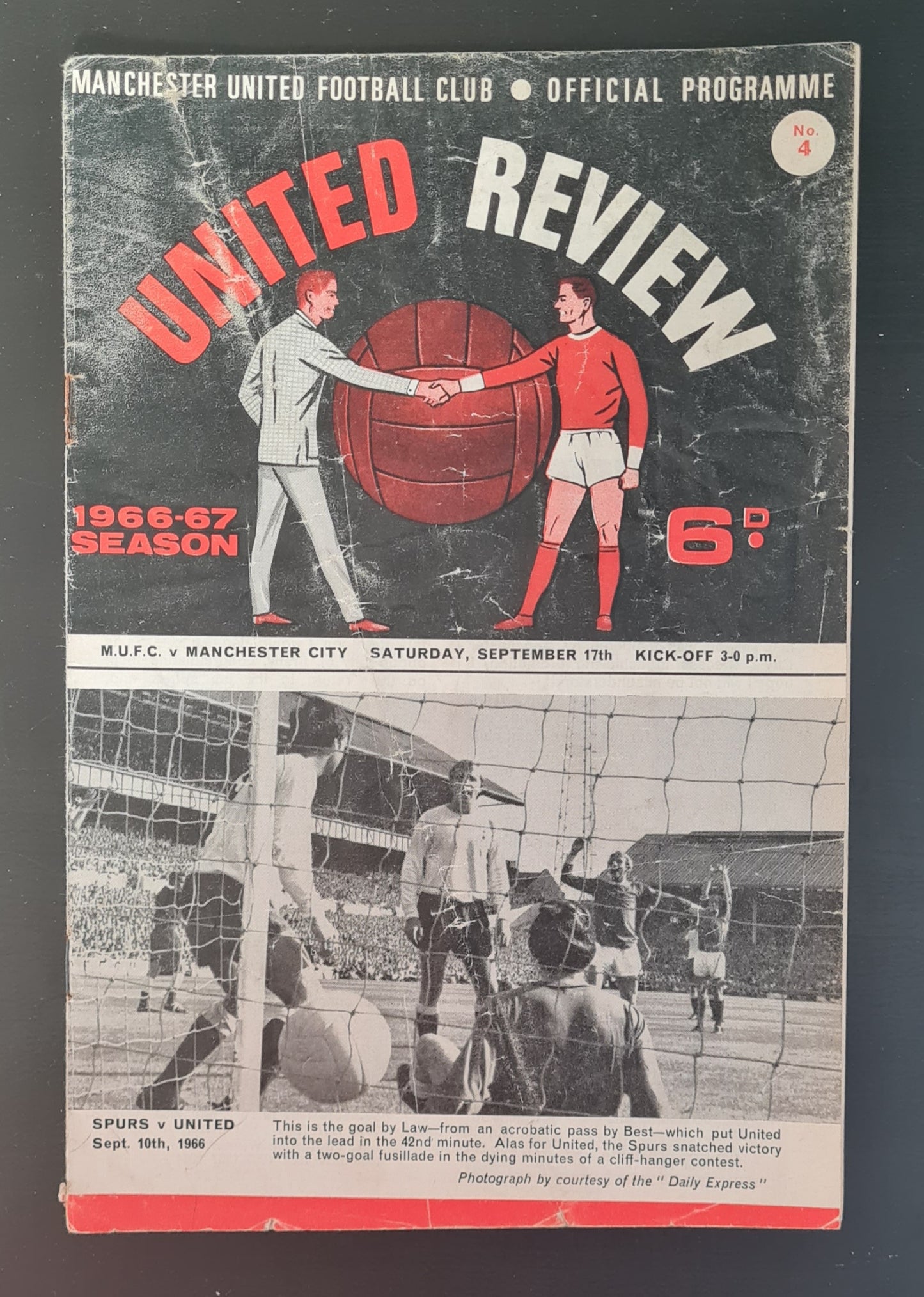 United Review Official Programme - 1966-67 Manchester United vs Manchester City 17 September