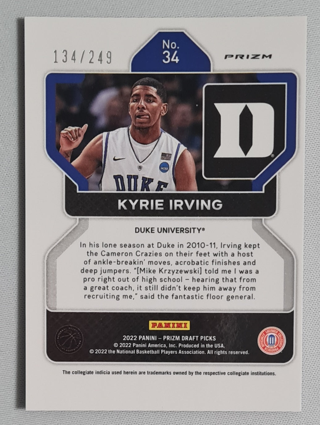 Kyrie Irving - 2022 Panini Draft Picks Duke University #61 Blue Prizm /199