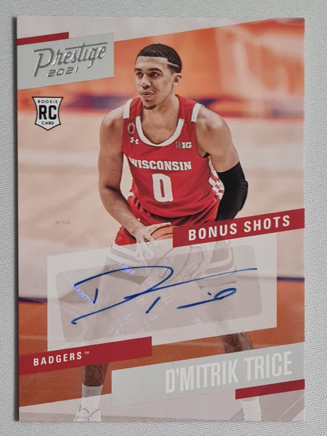 D'Mitrik Trice - 2021 Panini Chronicles Prestige Draft Picks - Bonus Shot - Badgers #PBDMT (RC) /Auto