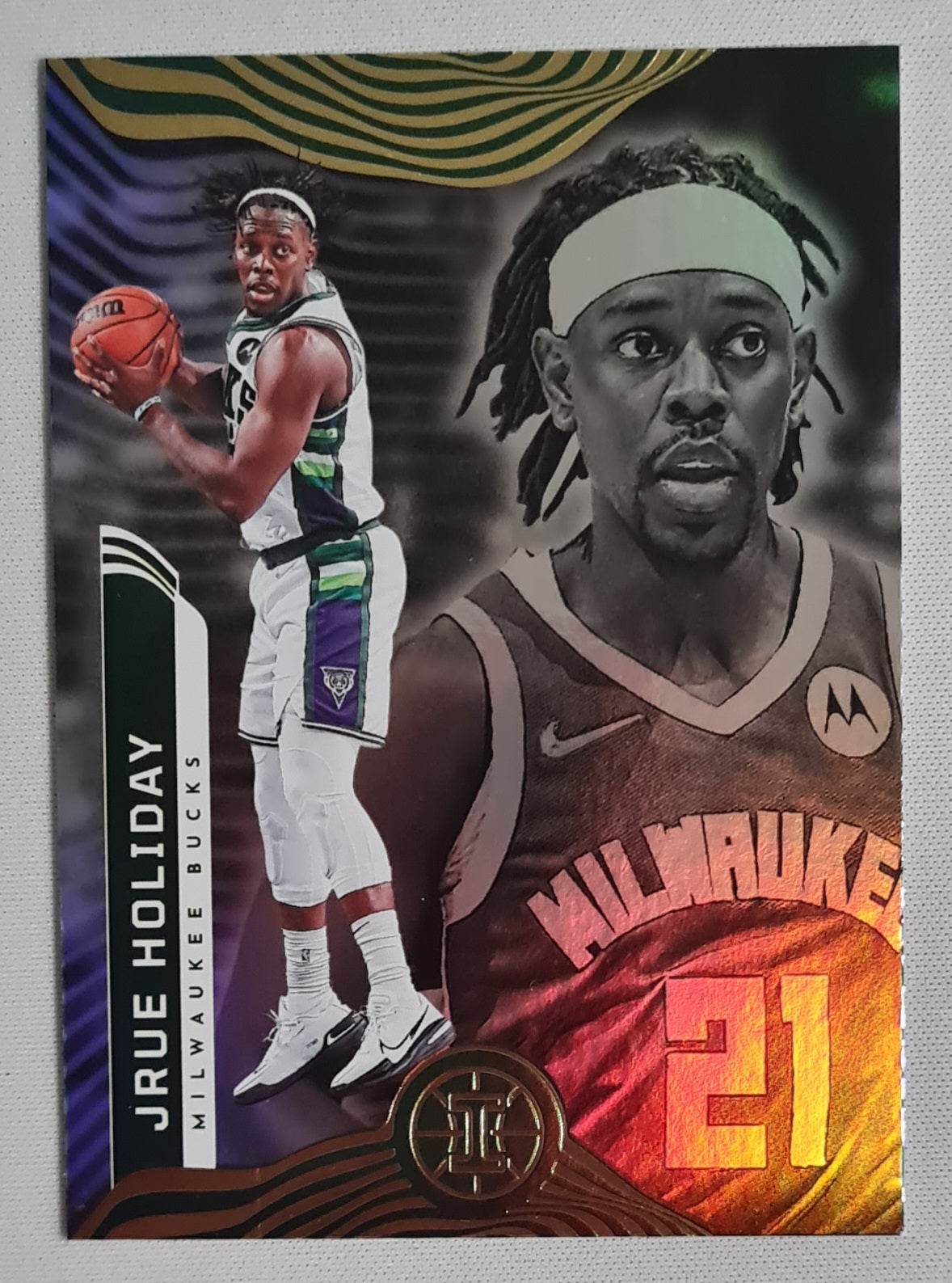 Jrue Holiday - 2021/22 Panini Illusions Basketball Milwaukee Bucks #51