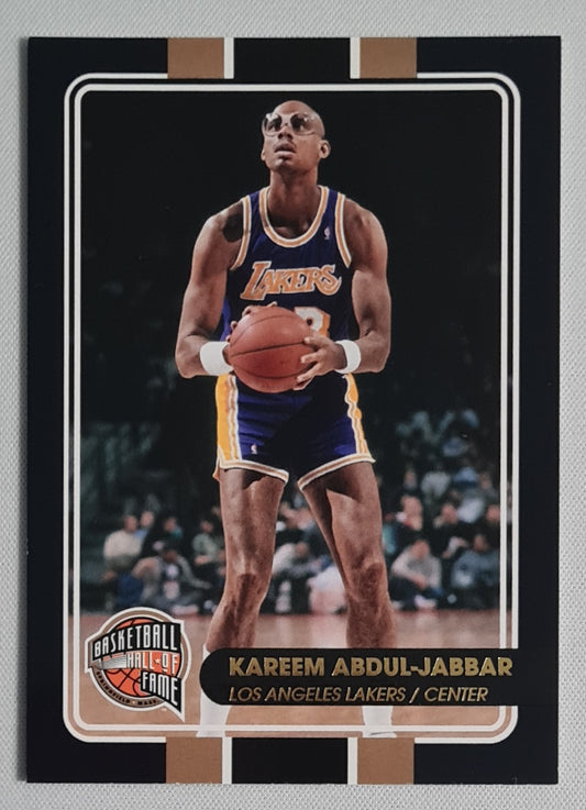 Kareem Abdul-Jabbar - 2010 Panini Basketball Hall of Fame NBA L.A. Lakers #1 /199