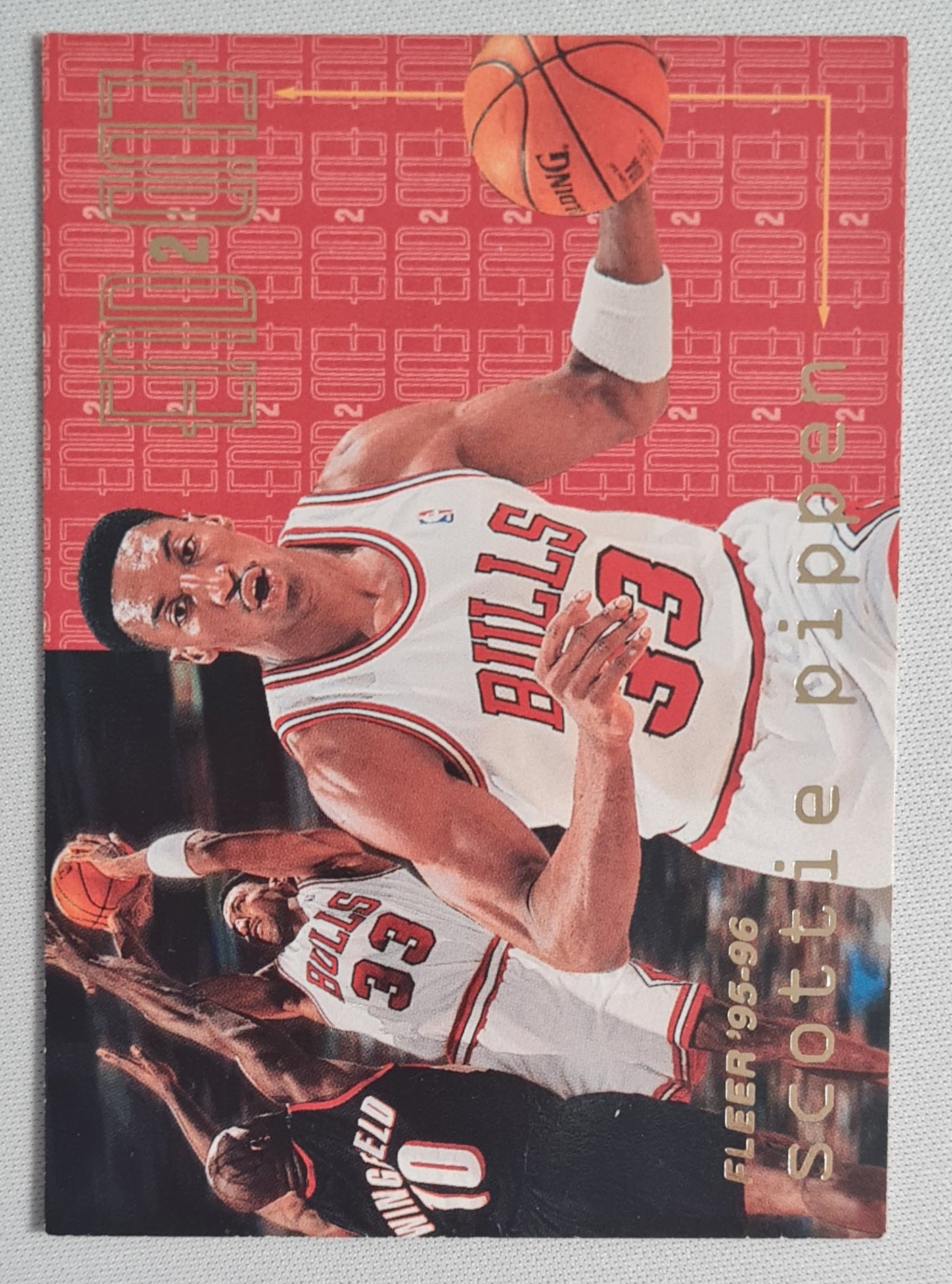 Scottie Pippen - 1995/96 Fleer/SkyBox International "End 2 End" NBA Basketball Chicago Bulls #485