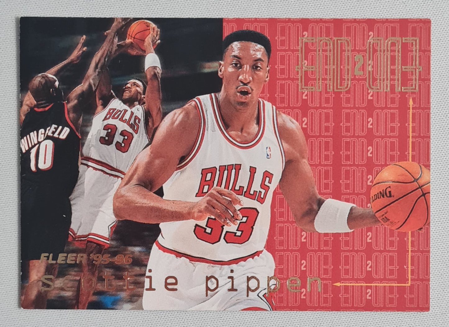 Scottie Pippen - 1995/96 Fleer/SkyBox International "End 2 End" NBA Basketball Chicago Bulls #485