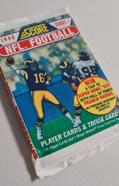 Football Cards (Single Pack) - 1990 Score NFL Football Pack - Series