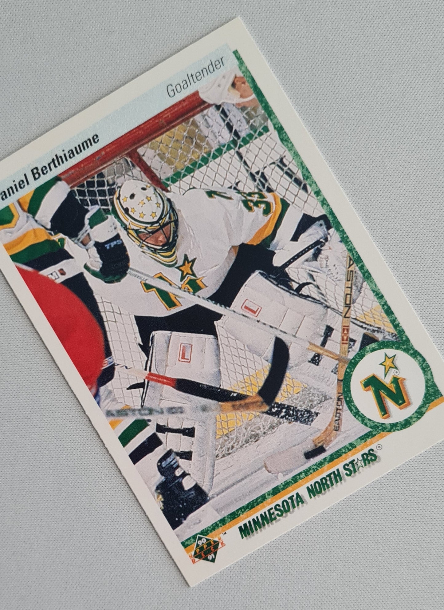 Daniel Berthiaume - 1990 Upper Deck NHL Ice Hockey Minnesota North Stars #381