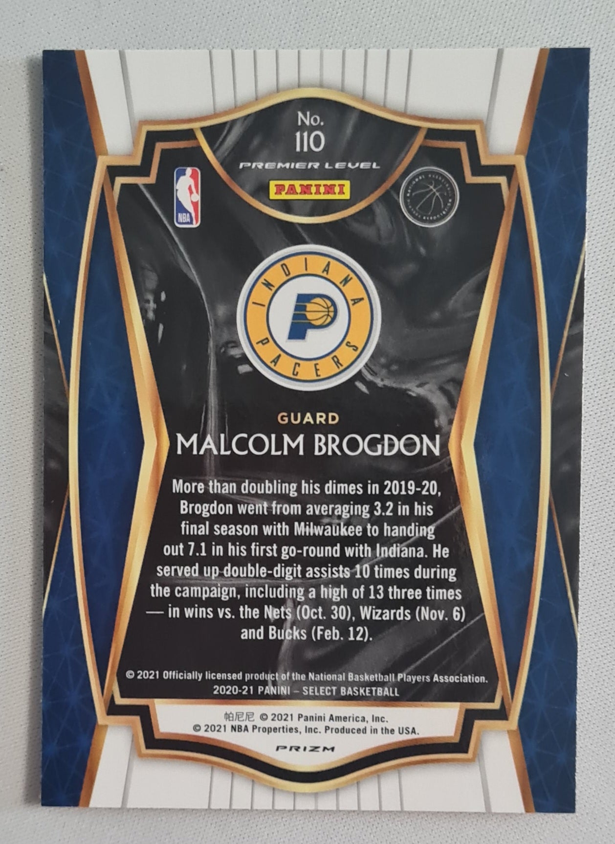 Malcolm Brogdon - 2021 Panini America Select Premier level NBA Indiana Pacers #110 Red/White/Orange Shimmer