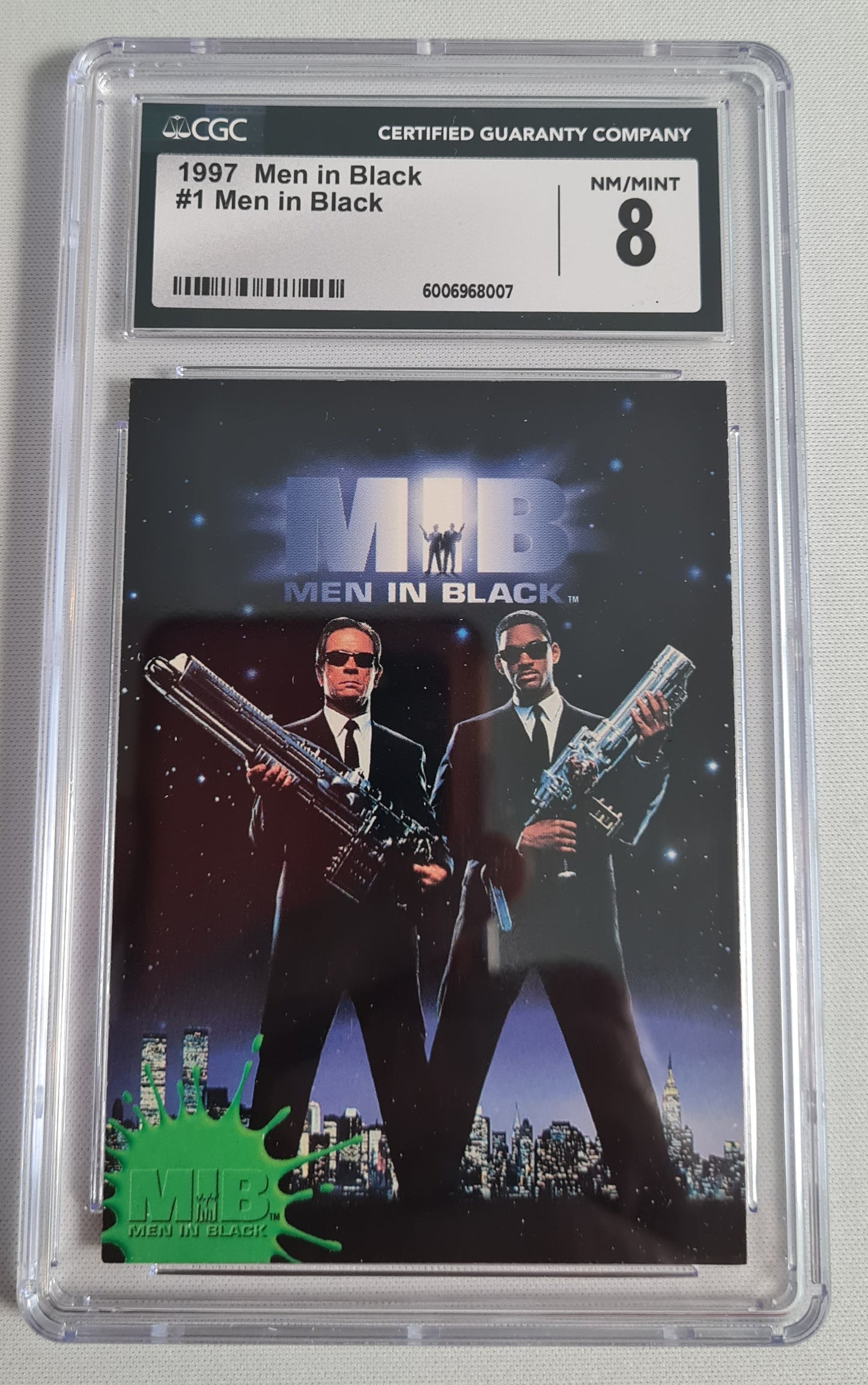 Men In Black - 1997 Inkworks Men In Black CGC 8 #1