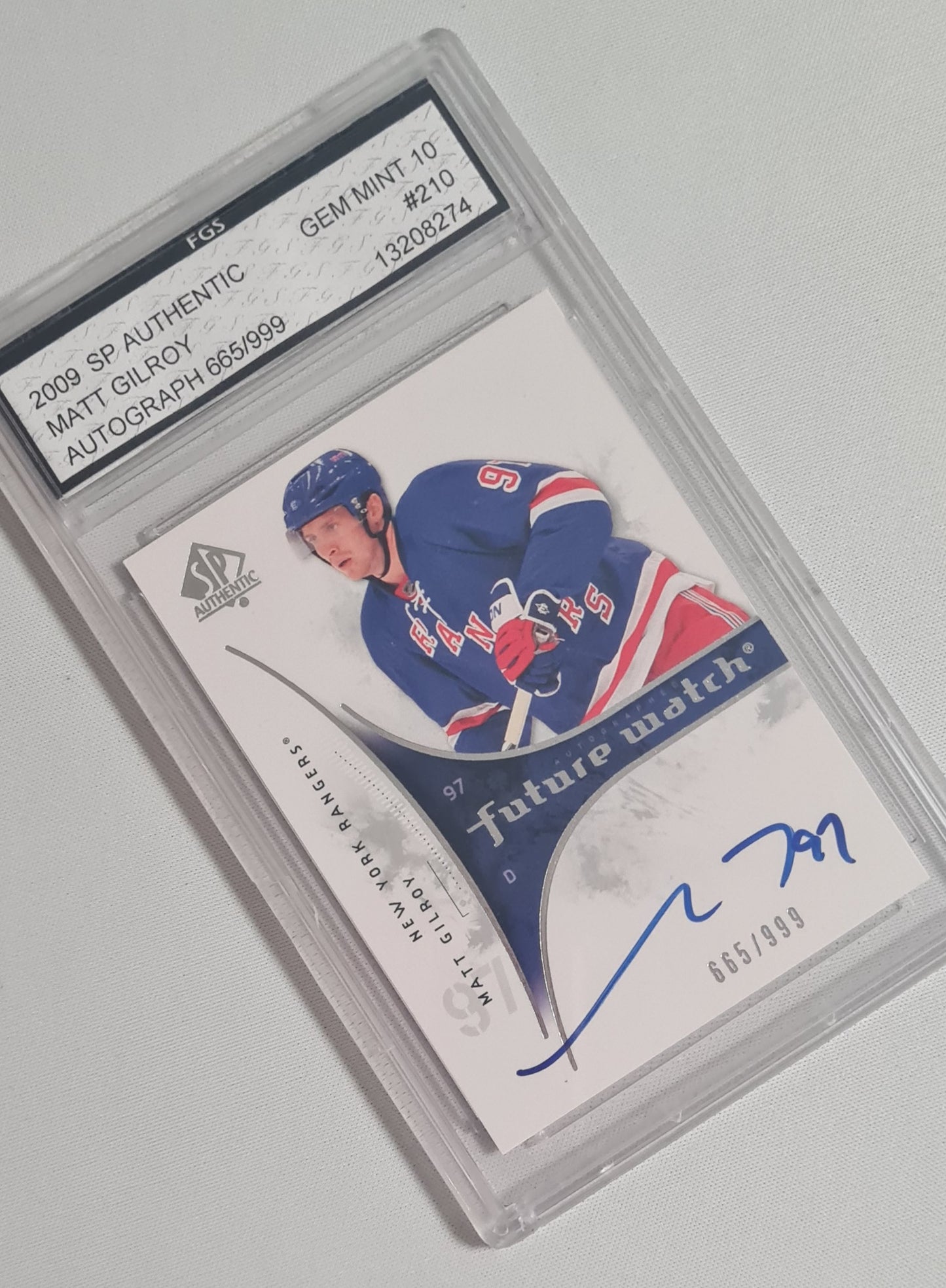 Matt Gilroy - 2009 SP Authentic "Future Watch" NHL New York Rangers /999 /Autograph FGS 10 GEM MINT