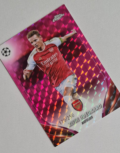 Martin Odegaard - 2024 Topps Chrome UEFA CL FC Arsenal #111 /250 Pink Geomatric
