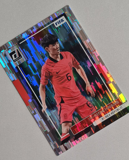 In-Beom Hwang - 2022/23 Panini Donruss Soccer KFA FIFA #71 Silver Foil