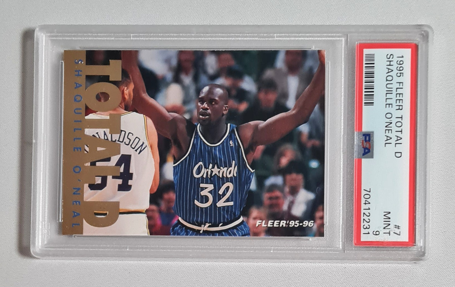 Shaquille O'Neal - 1995 Fleer NBA Orlando Magic 7 of 12 Total D #7 PSA 9 MINT