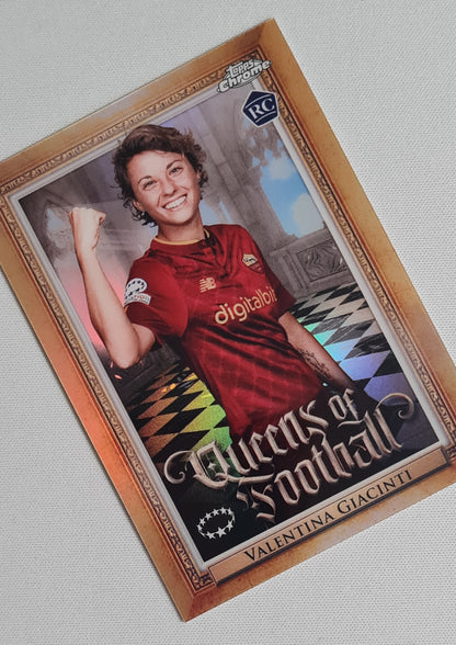 Valentina Giacinti - 2023 Topps Chrome - Queens of Football - AS Roma (RC)  #Q4